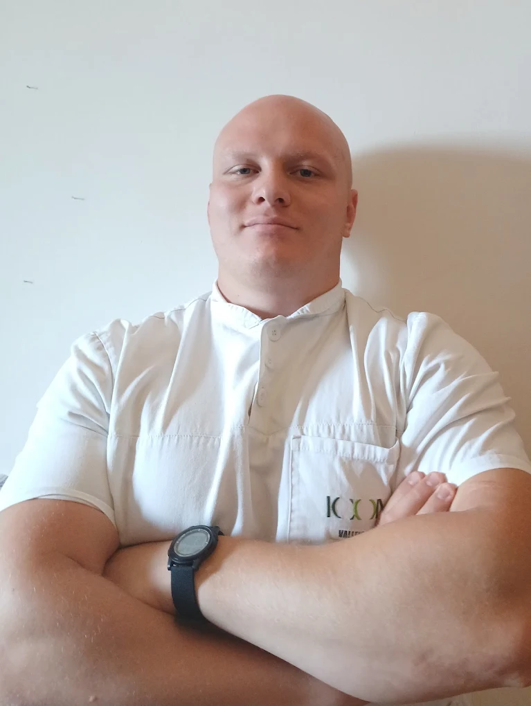 Julien Valleise, osteopata